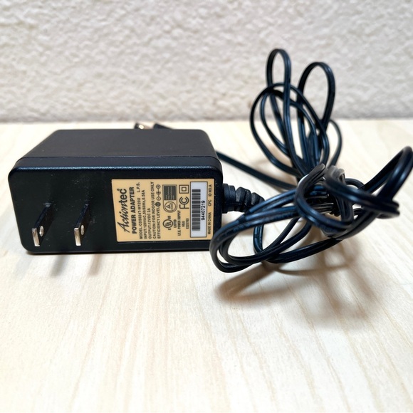 Modem Wifi Router Actiontec. Model C3000A 802.11n & 802.11.ac. WPA2-AES - Picture 8 of 10